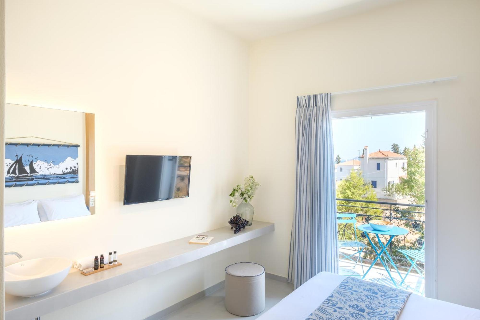 Oltremare Inn Spetses Town Екстер'єр фото